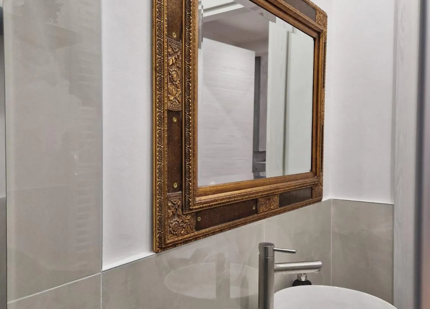 N&Ghomesweethome Canova Accogliente Casa Vacanze - Affari Milano Daire