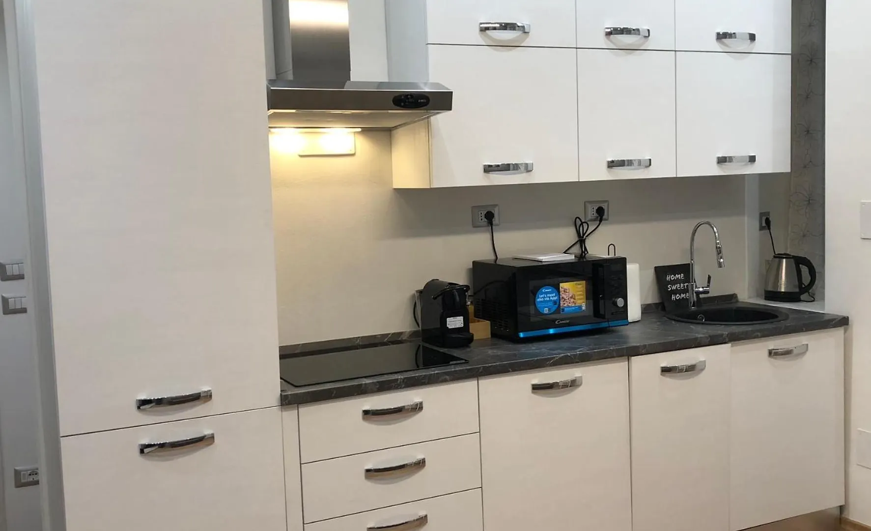 Apartmán N&Ghomesweethome Canova Accogliente Casa Vacanze - Affari Milán