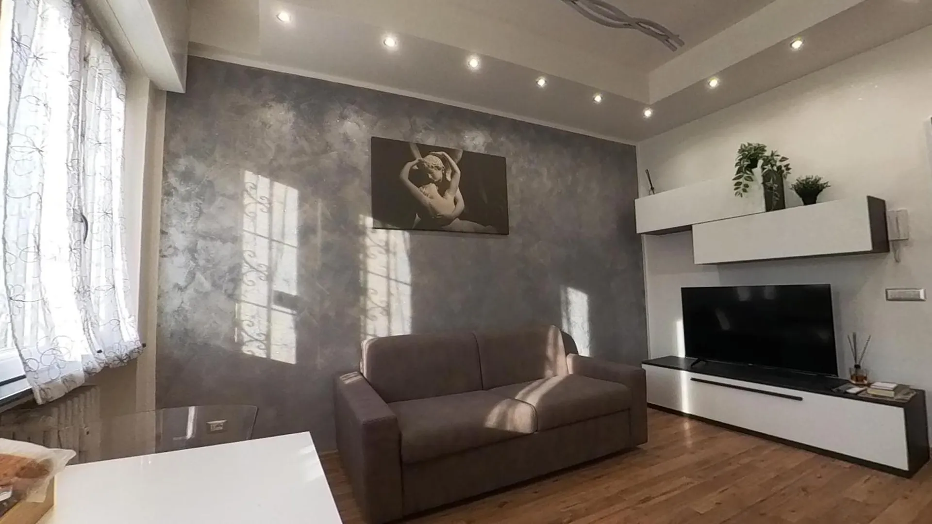 N&Ghomesweethome Canova Accogliente Casa Vacanze - Affari Milán