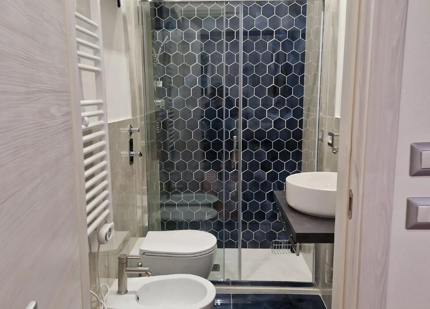 N&Ghomesweethome Canova Accogliente Casa Vacanze - Affari Milán Apartmán