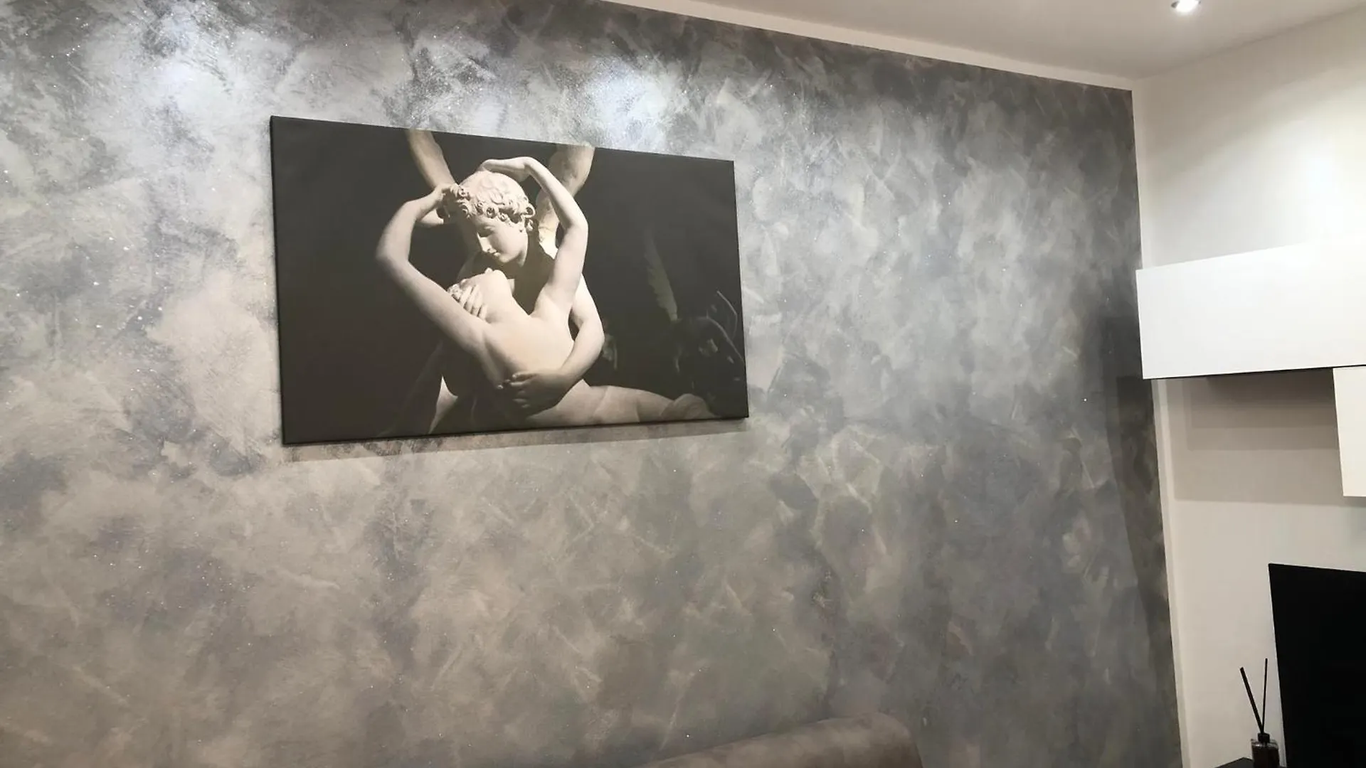 N&Ghomesweethome Canova Accogliente Casa Vacanze - Affari Milán